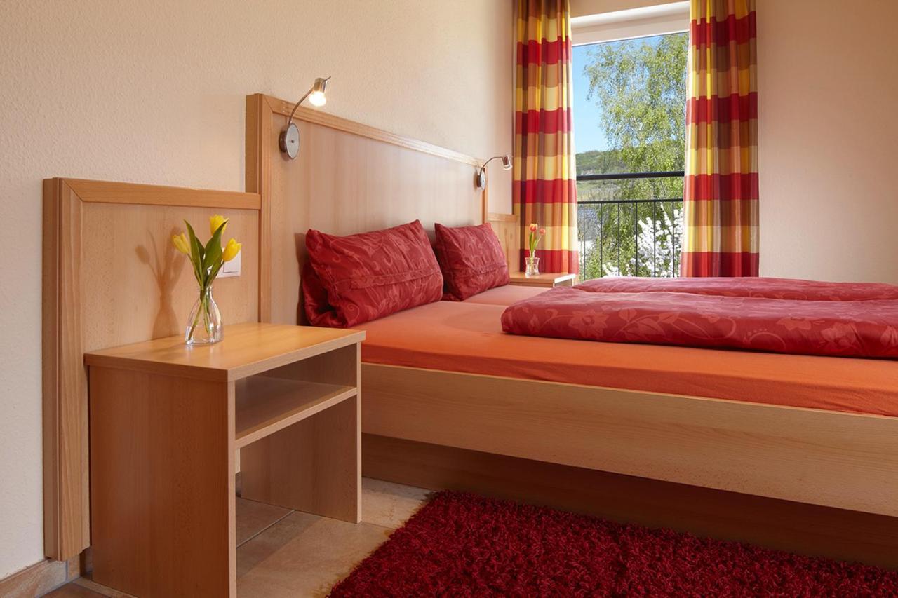 Weingut Und Gaestehaus Apel نيتيل المظهر الخارجي الصورة