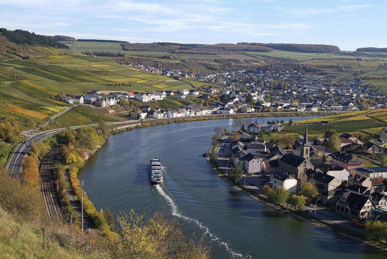 Weingut Und Gaestehaus Apel نيتيل المظهر الخارجي الصورة